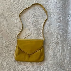 Vtg Salvatore ferregamo shoulder bag / crossbody, mustard color